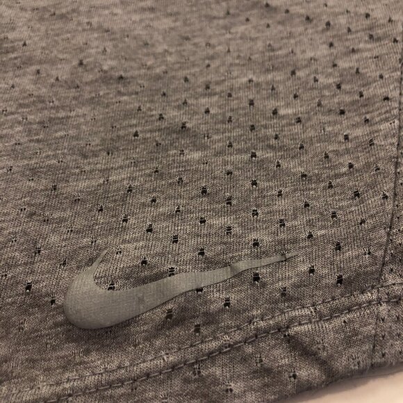 Nike Running Dri-Fit Tank Top Size M Gray Breathable - Picture 12 of 16
